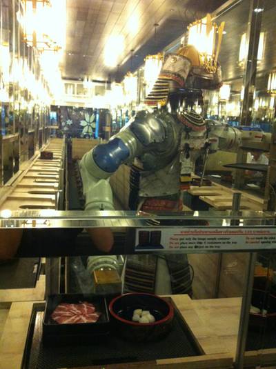 ร้านอาหาร Hajime Robot Restaurant