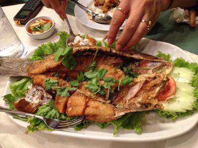 ร้านอาหาร รถเสบียง