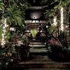 ทางเข้าร้าน... ที่ ร้านอาหาร สุภัทรา บาย เดอะ ซี
