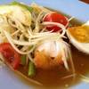 ส้มตำไข่เค็ม ที่ ร้านอาหาร ก๋วยจั๊บเปียอู๋