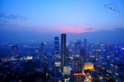 แสงสุดท้าย ที่ ร้านอาหาร Vertigo