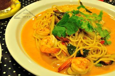 จานนี้ก็อร่อย ที่ ร้านอาหาร HAP de NOUS cafe Pattanakarn road