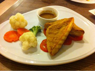 ร้านอาหาร Mama Big