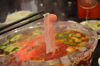 กินร้อนๆเลย ^^ ที่ ร้านอาหาร Crystal Jacky Restaurant