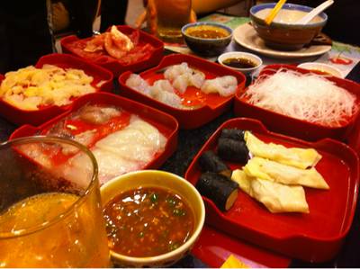 ร้านอาหาร MK Restaurants Central ปิ่นเกล้า
