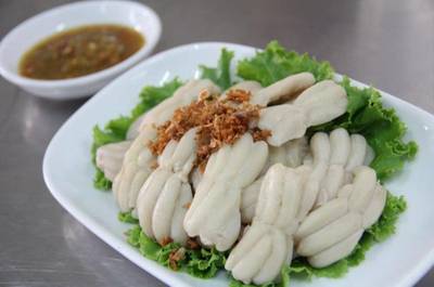 เพดานหมูลวกจิ้ม ที่ ร้านอาหาร เชลล์ไม่เคยชิม