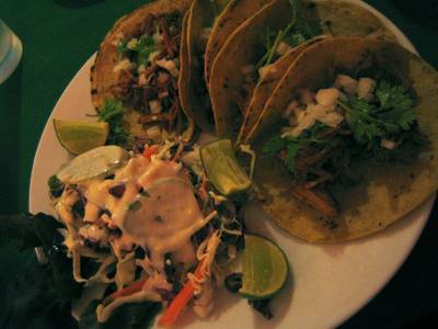 ร้านอาหาร Tacos & Salsa