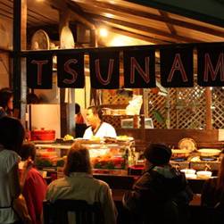 ร้านอาหาร Tsunami Sushi Bar