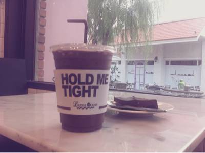 ร้านอาหาร Larna House Festival Walk