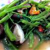 ผัดผักบุ้งเห็ดหอม ที่ ร้านอาหาร กวนอิม เจ
