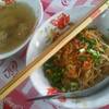 หมี่หุ้นกระดูกหมู ที่ ร้านอาหาร ลกเที้ยน