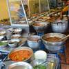 แกงเยอะมากกกก ที่ ร้านอาหาร ร้านนายอู๋ ข้าวแกงสามย่าน