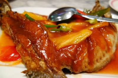 ร้านอาหาร ฮั่วเซ่งฮง หูฉลาม ศาลายา