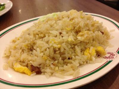 ข้าวผัดปู เนื้อปูน้อยไปหน่อย ที่ ร้านอาหาร สมบูรณ์โภชนา จุฬาซอย 8