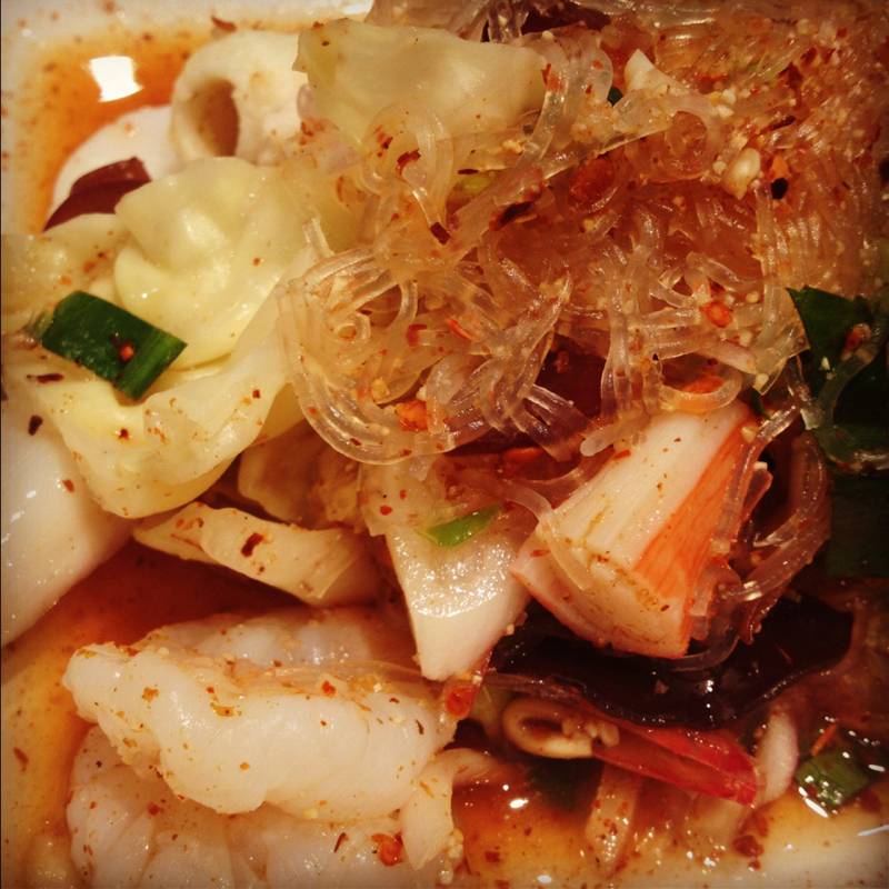 ลาบวุ้นเส้นทะเล ที่ ร้านอาหาร ยำแซ่บ (Yum Saap) Terminal 21