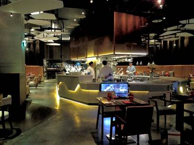 ร้านอาหาร Crave Aloft Bangkok