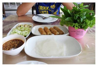 แหนมเนืองอร่อยเด็ด ที่ ร้านอาหาร VT Namnuang