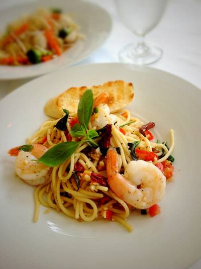 ร้านอาหาร The Anna Restaurant & Art Gallery
