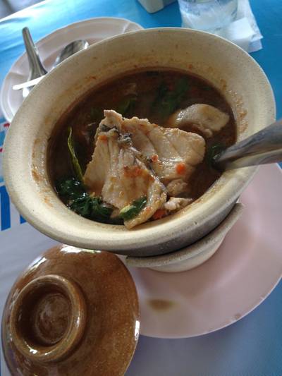 ร้านอาหาร ครัวแจ๋ว