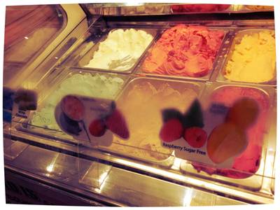 ร้านอาหาร Famous Amos