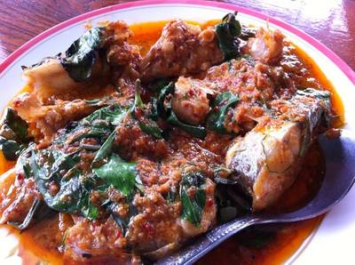 ร้านต้นน้ำ ริเวอร์วิว ที่ ร้านอาหาร ต้นน้ำ บางปะอิน