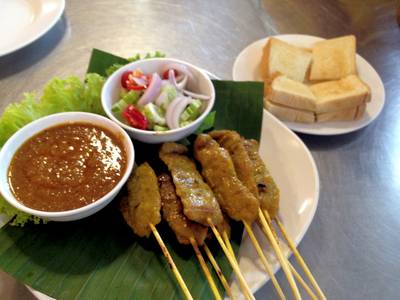 ร้านอาหาร ไก่ย่างโคราช พุทธมณฑลสาย 4