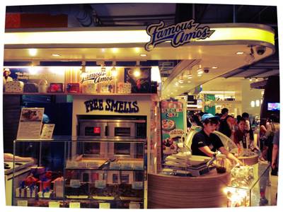ร้านอาหาร Famous Amos