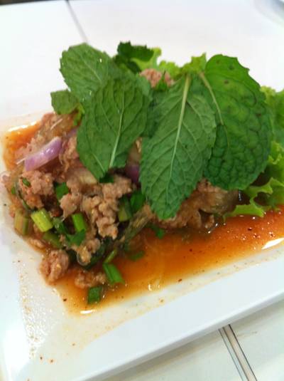 ลาบวุ้นเส้น ที่ ร้านอาหาร Zaap Express อารีย์ ลาบวุ้นเส้น ที่ ร้านอาหาร Zaap Express อารีย์