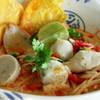 บะหมี่น้ำข้น ที่ ร้านอาหาร ร้านก๋วยเตี๋ยวปลา ด๊อกเตอร์รวมโชค