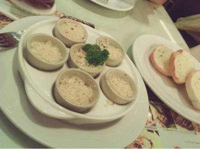 ร้านอาหาร The 9th café
