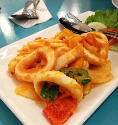 ร้านอาหาร Dory Seafood Bistro