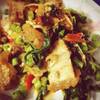 กระเพราหมูกรอบ ที่ ร้านอาหาร ร้านกระทะดัง