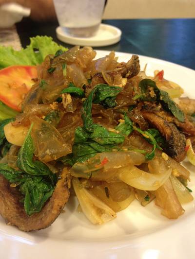 ร้านอาหาร ประพักตร์