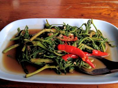 ร้านอาหาร ร้านอาหารริมคลองน้ำอ้อม