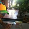 บรรยากาศร้านหน้าชานบ้านร่มรื่นๆๆ ที่ ร้านอาหาร เนื้อตุ๋น ไม่มีชื่อ