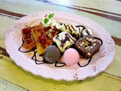 ร้านอาหาร Ban I Tim