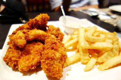 ร้านอาหาร Peppery Barrel Bistro & Wine bar