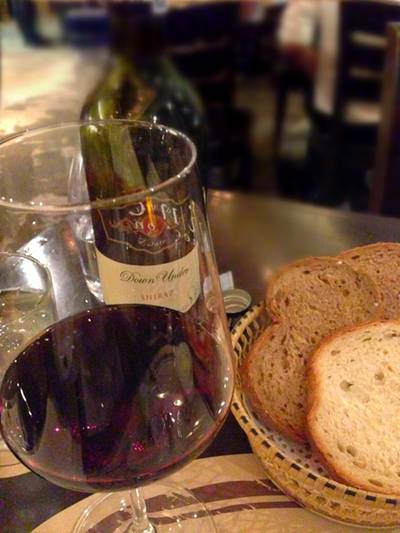 ร้านอาหาร Wine Connection Deli & Bistro K-Village ร้านอาหาร Wine Connection Deli & Bistro K-Village