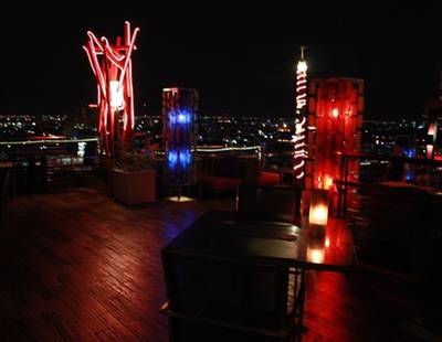 ร้านอาหาร The Roof