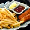 เมนูทานเล่น fish & chip ราคาเบาๆ 49 บาท ที่ ร้านอาหาร 7/129 coffee