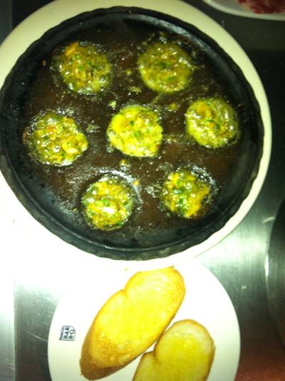 ร้านอาหาร River City Bar B-Q Corner
