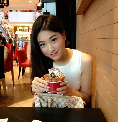 cold stone อย่าลืม!! ใช้คูปองวงในเพื่อรับwaffleฟรีกันนะคะ ;-) ที่ ร้านอาหาร Cold Stone Creamery Central พระราม 9