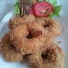 ทอดมันกุ้ง ที่ ร้านอาหาร ช้อนเงิน ช้อนทอง