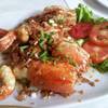 กุ้งใหญ่ทอดกระเทียม ที่ ร้านอาหาร ช้อนเงิน ช้อนทอง
