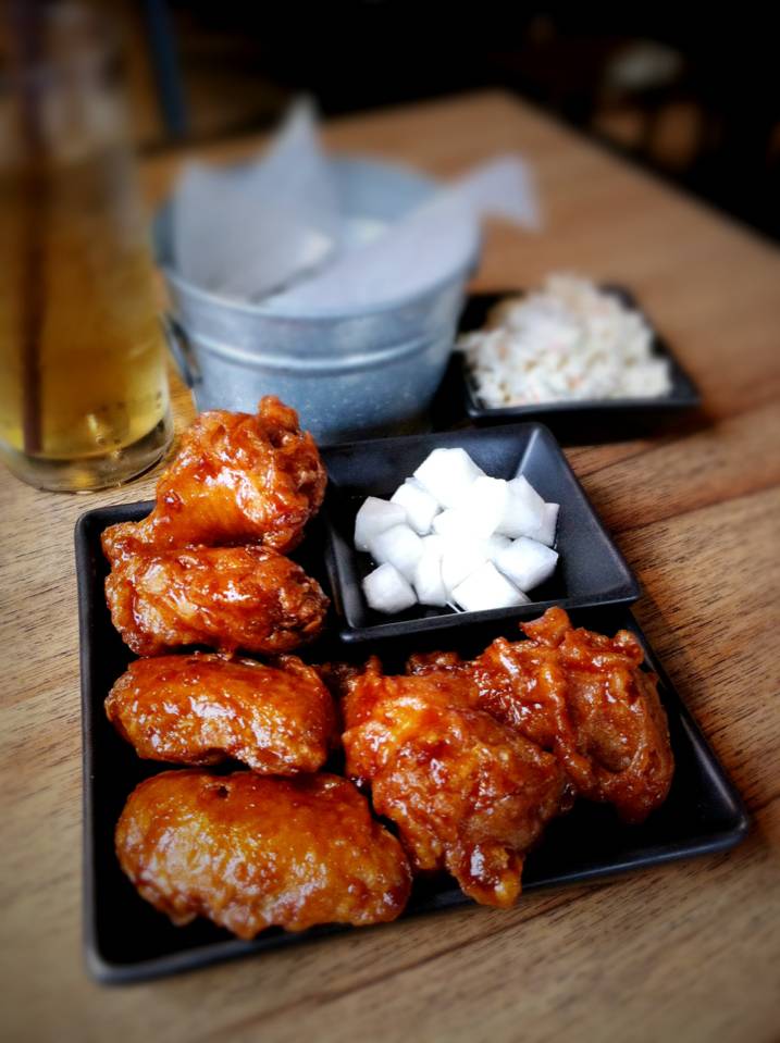It's not just chicken... It's BonChon chicken!! ^0^ ที่ ร้านอาหาร BonChon Chicken ทองหล่อ 13