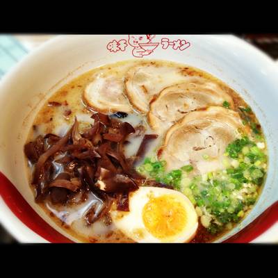 ร้านอาหาร Ajisen Ramen ท่าพระจันทร์