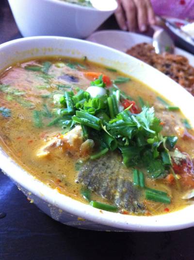 ร้านอาหาร ต๋อง อาหารพื้นเมือง