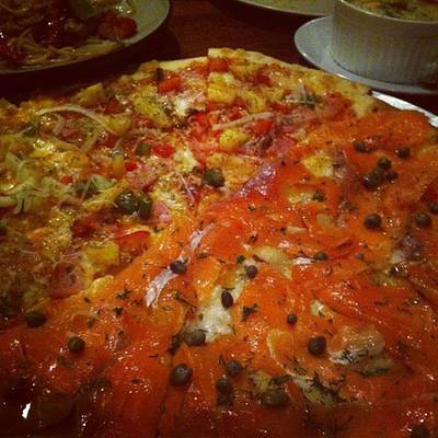 ร้านอาหาร Pizza Pazza