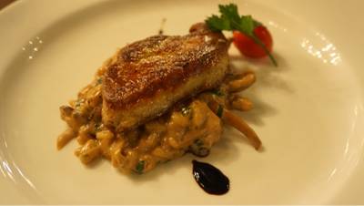 ร้านอาหาร D'vine Wine Bar & Tapas Crystal Park