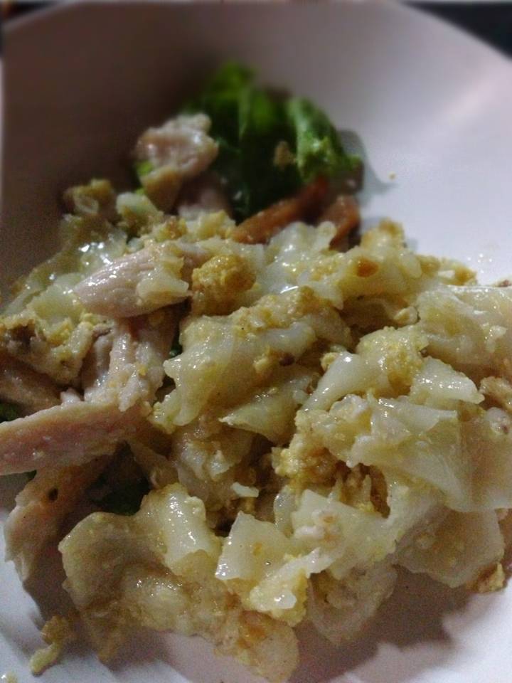 ร้านอาหาร คั่วไก่กระทะทองเหลือง (เยาวราช)
